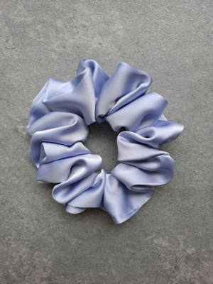 Scrunchie satyna premium lawendowy błękit