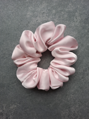 Scrunchie satyna premium pudrowy róż